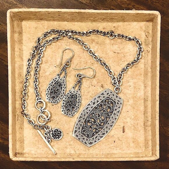 LOIS HILL Jewelry Set - Picture 3 of 10